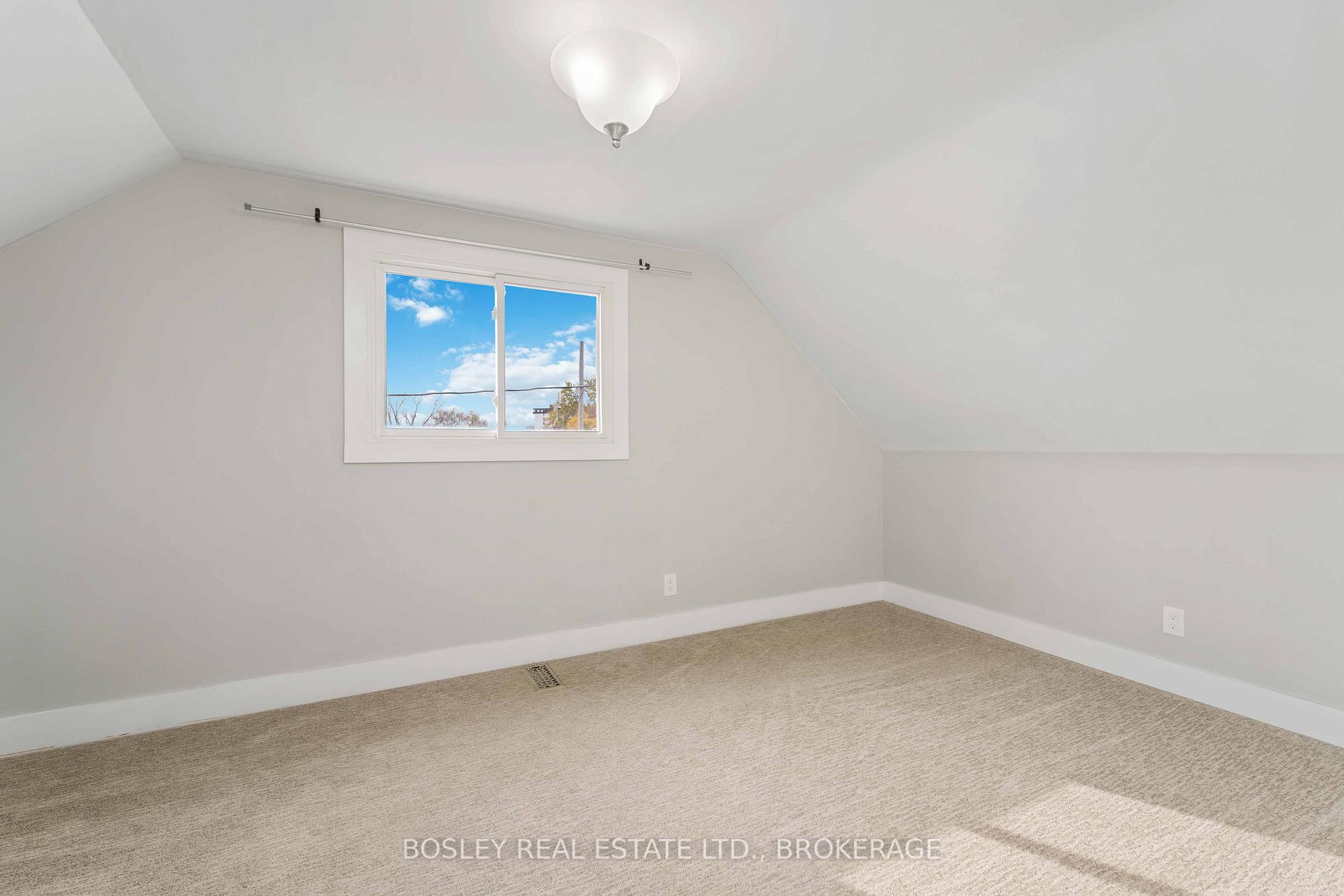 Photo 26 of 13 Herrick Avenue, St. Catharines, E. Chester — HOMEH