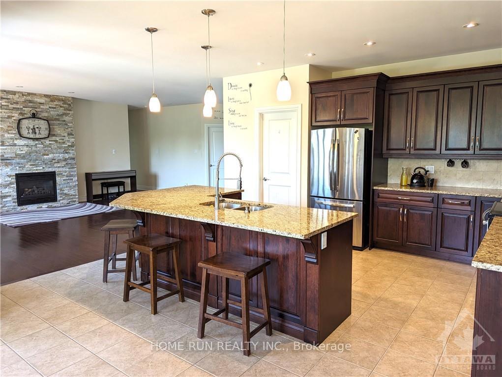 Photo 2 of 153 Kerry Hill Crescent, Ottawa, Dunrobin Shores — HOMEH