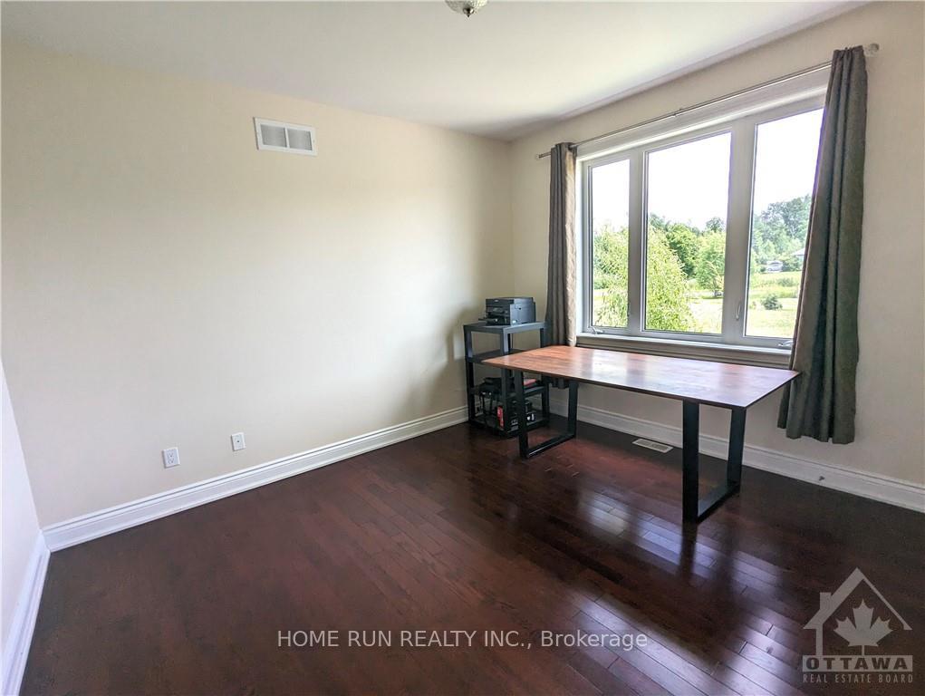 Photo 12 of 153 Kerry Hill Crescent, Ottawa, Dunrobin Shores — HOMEH
