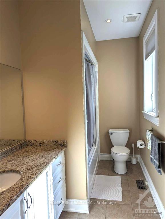 Photo 13 of 153 Kerry Hill Crescent, Ottawa, Dunrobin Shores — HOMEH