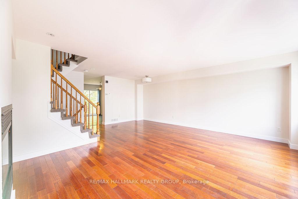 Photo 11 of 510 Burleigh Private, Ottawa, Cyrville — HOMEH