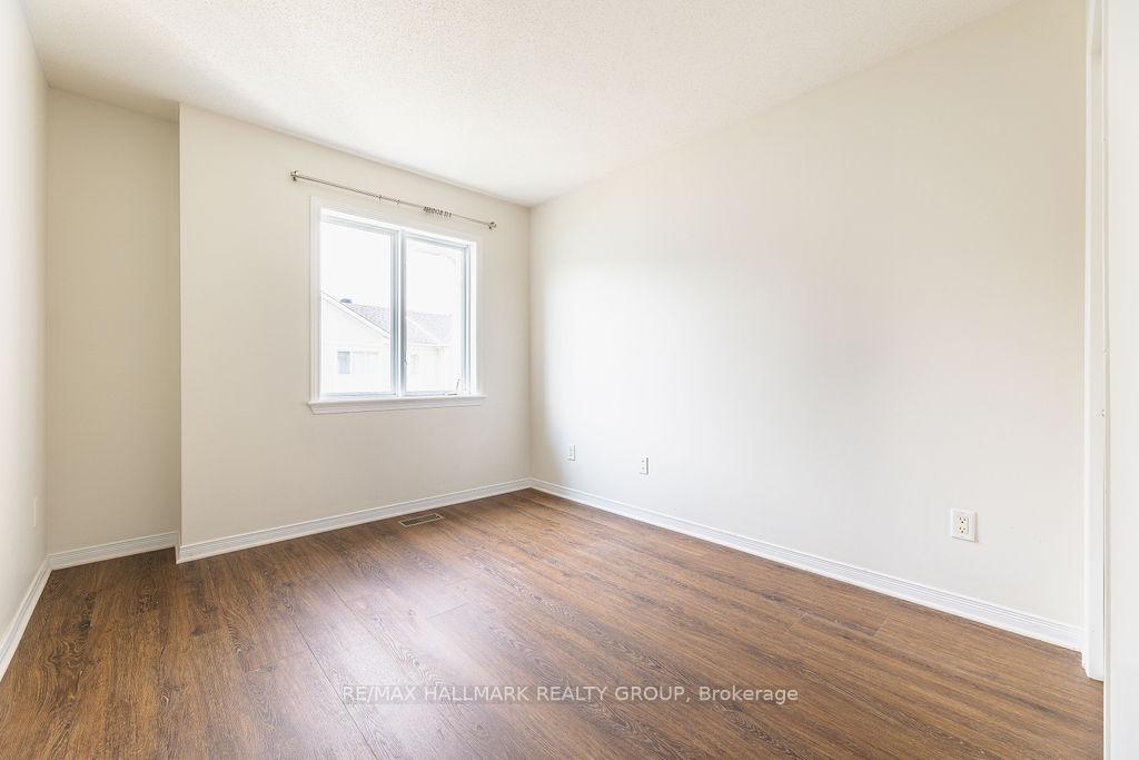 Photo 26 of 510 Burleigh Private, Ottawa, Cyrville — HOMEH