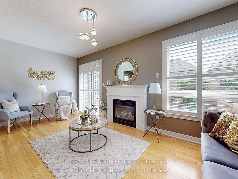 Photo 7 of 64 Gower Crescent, Brampton, Sandringham-Wellington — HOMEH