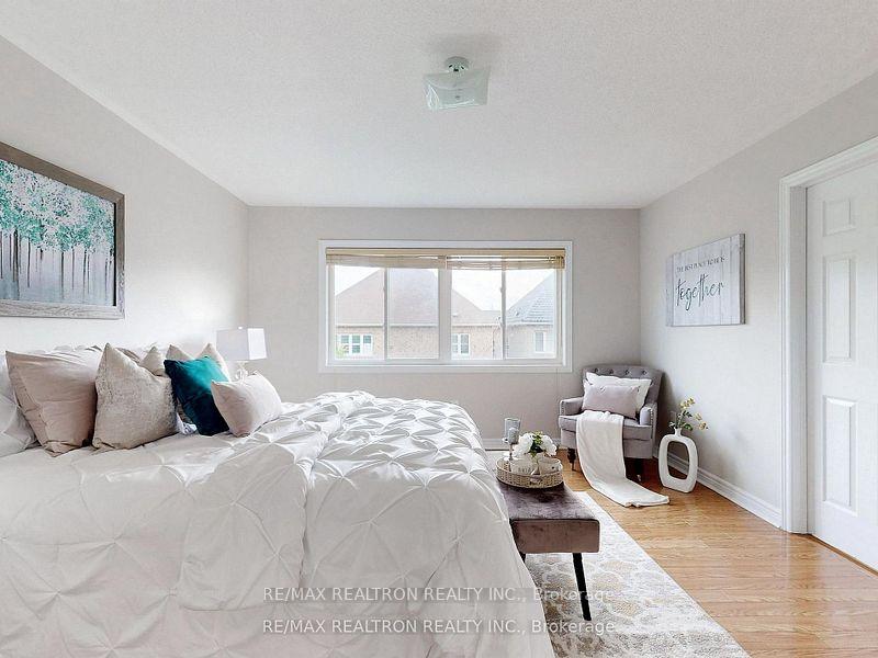 Photo 20 of 64 Gower Crescent, Brampton, Sandringham-Wellington — HOMEH