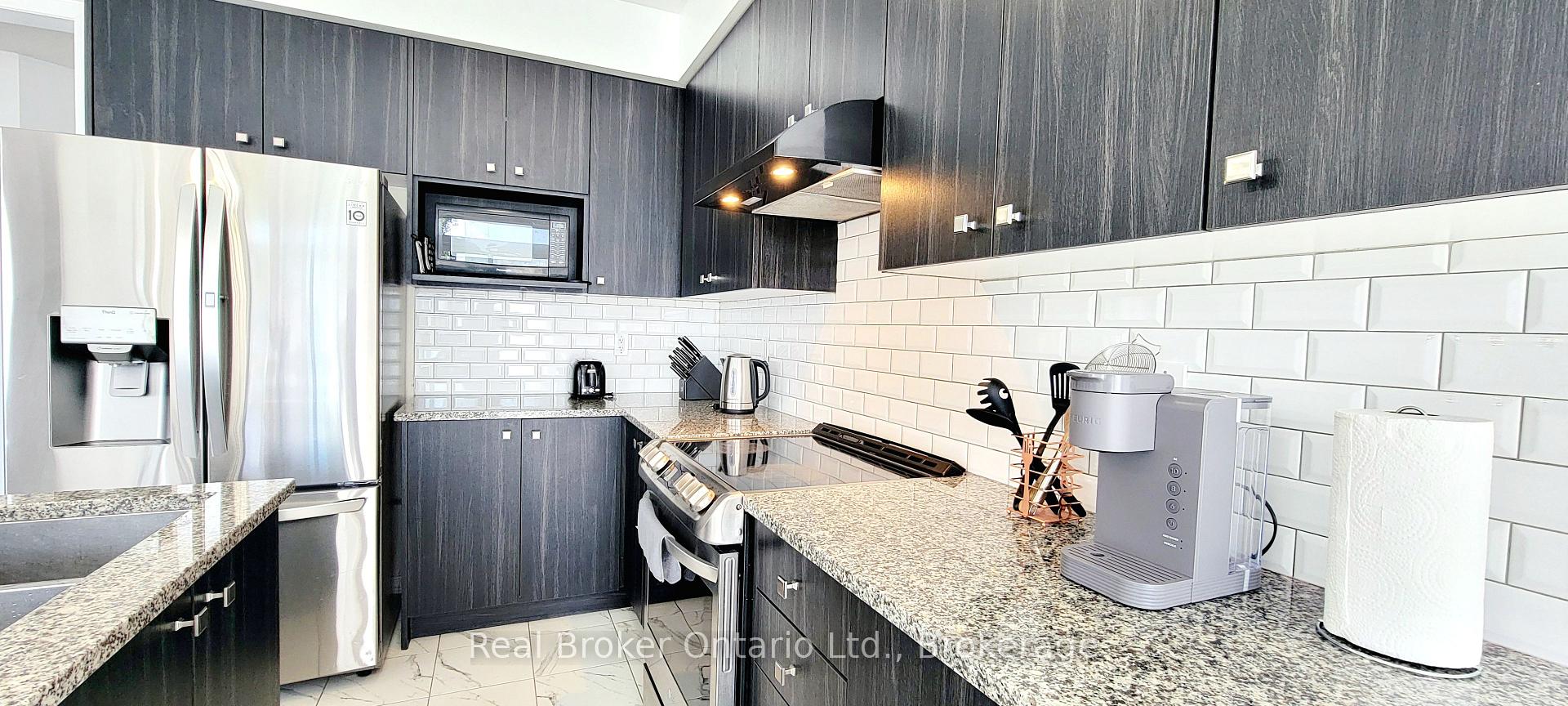 Photo 7 of 112 Queen Mary Boulevard, Hamilton, Stoney Creek Mountain — HOMEH