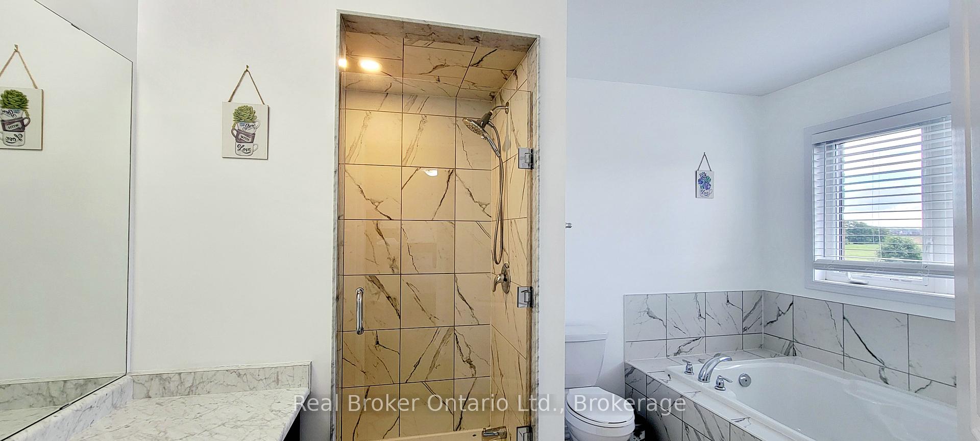 Photo 22 of 112 Queen Mary Boulevard, Hamilton, Stoney Creek Mountain — HOMEH