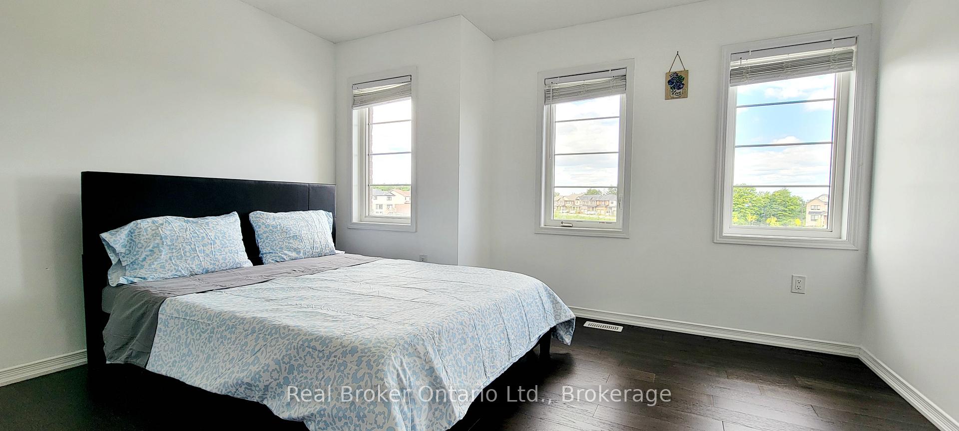 Photo 27 of 112 Queen Mary Boulevard, Hamilton, Stoney Creek Mountain — HOMEH