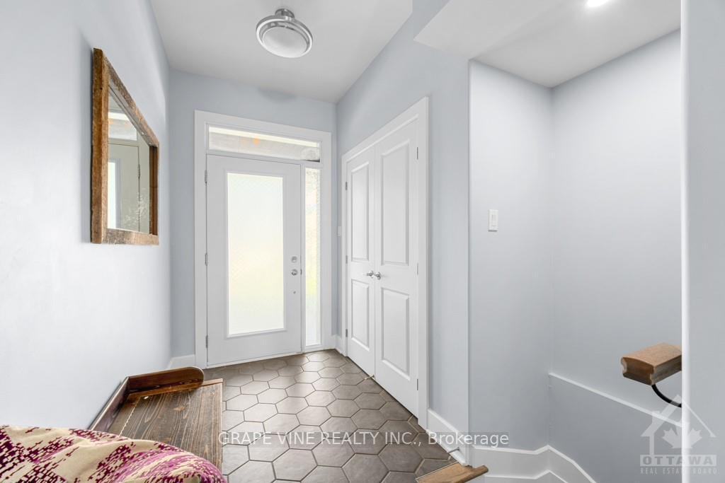 Photo 3 of 210 Purchase Crescent, Ottawa, Stittsville (South) — HOMEH