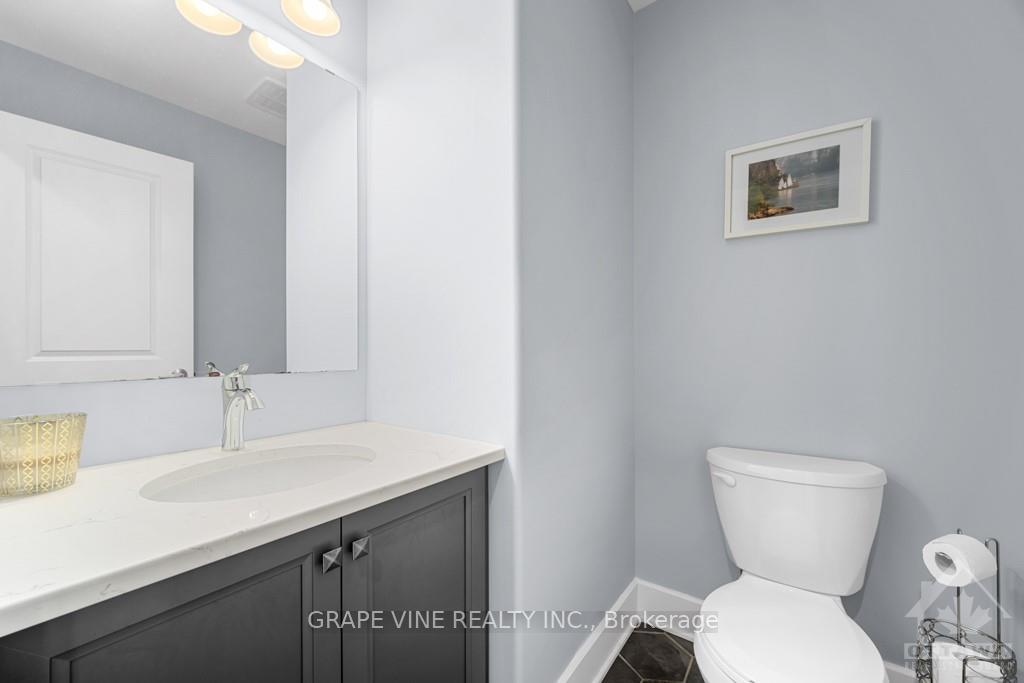 Photo 4 of 210 Purchase Crescent, Ottawa, Stittsville (South) — HOMEH