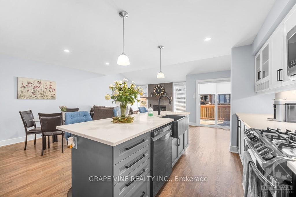 Photo 11 of 210 Purchase Crescent, Ottawa, Stittsville (South) — HOMEH