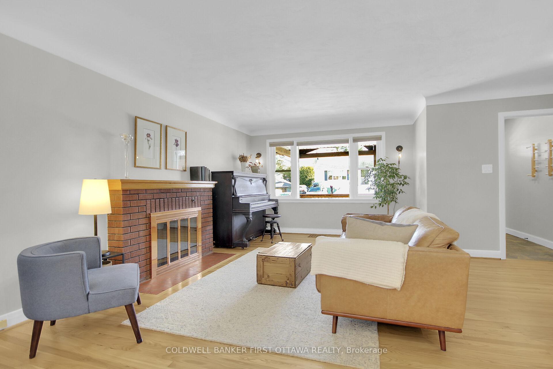 Photo 8 of 1343 Dorchester Avenue, Ottawa, Carlington — HOMEH