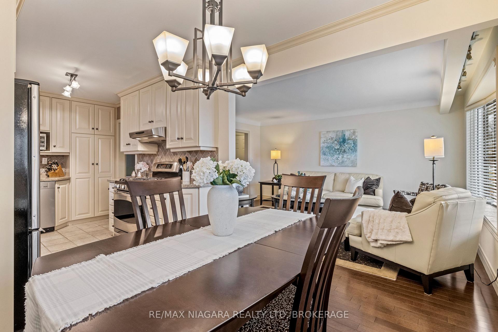 Photo 11 of 100 Sherman Drive, St. Catharines, Lakeport — HOMEH