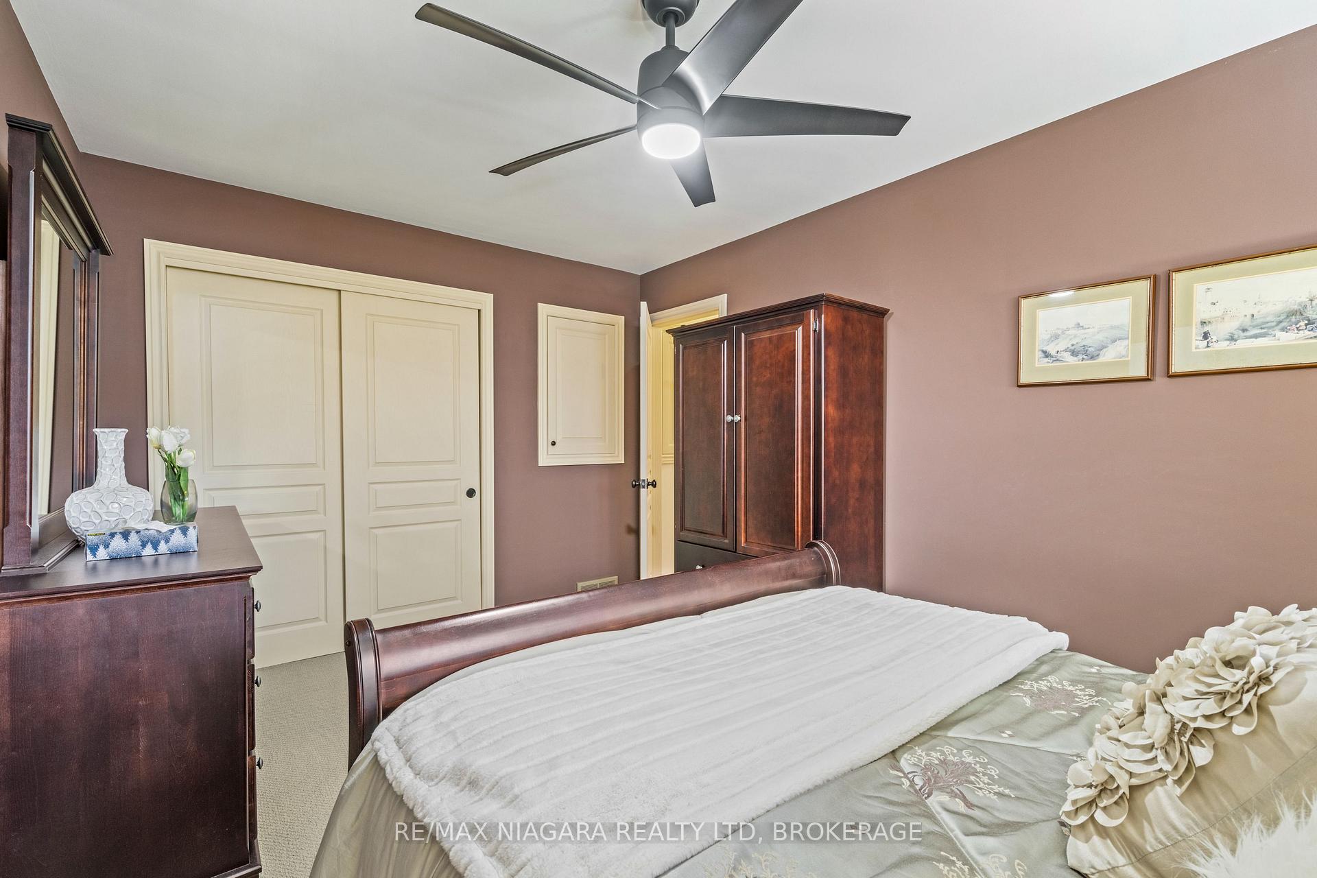 Photo 17 of 100 Sherman Drive, St. Catharines, Lakeport — HOMEH