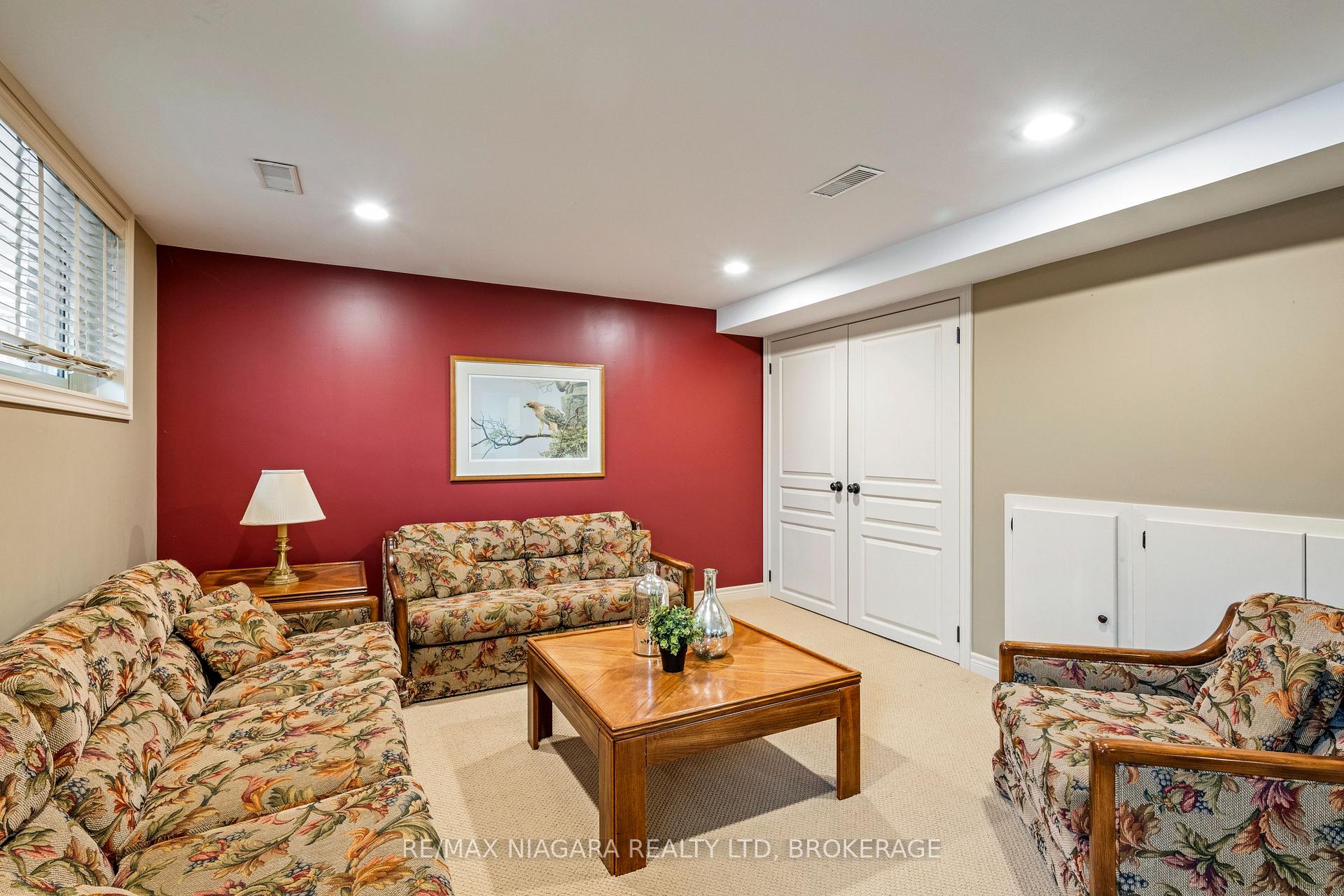 Photo 26 of 100 Sherman Drive, St. Catharines, Lakeport — HOMEH