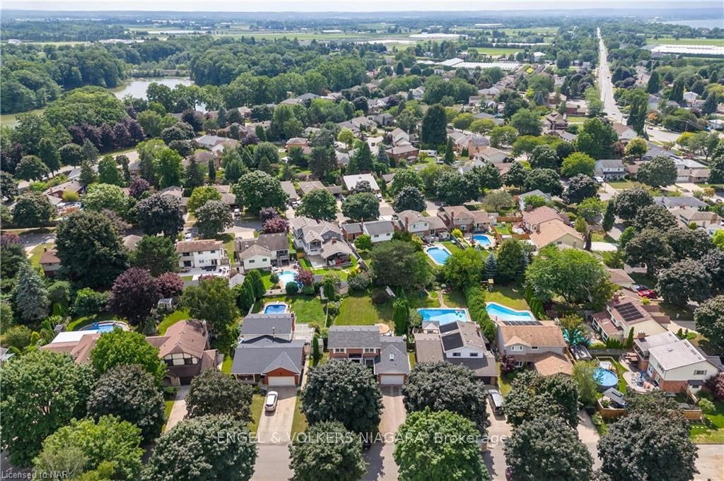 Photo 35 of 22 Port Master Drive, St. Catharines, Martindale Pond — HOMEH