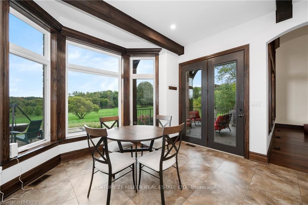 Photo 13 of 1173 Powerline Rd, Hamilton, Rural Ancaster — HOMEH