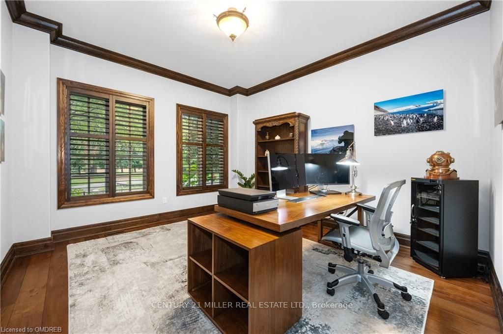 Photo 18 of 1173 Powerline Rd, Hamilton, Rural Ancaster — HOMEH