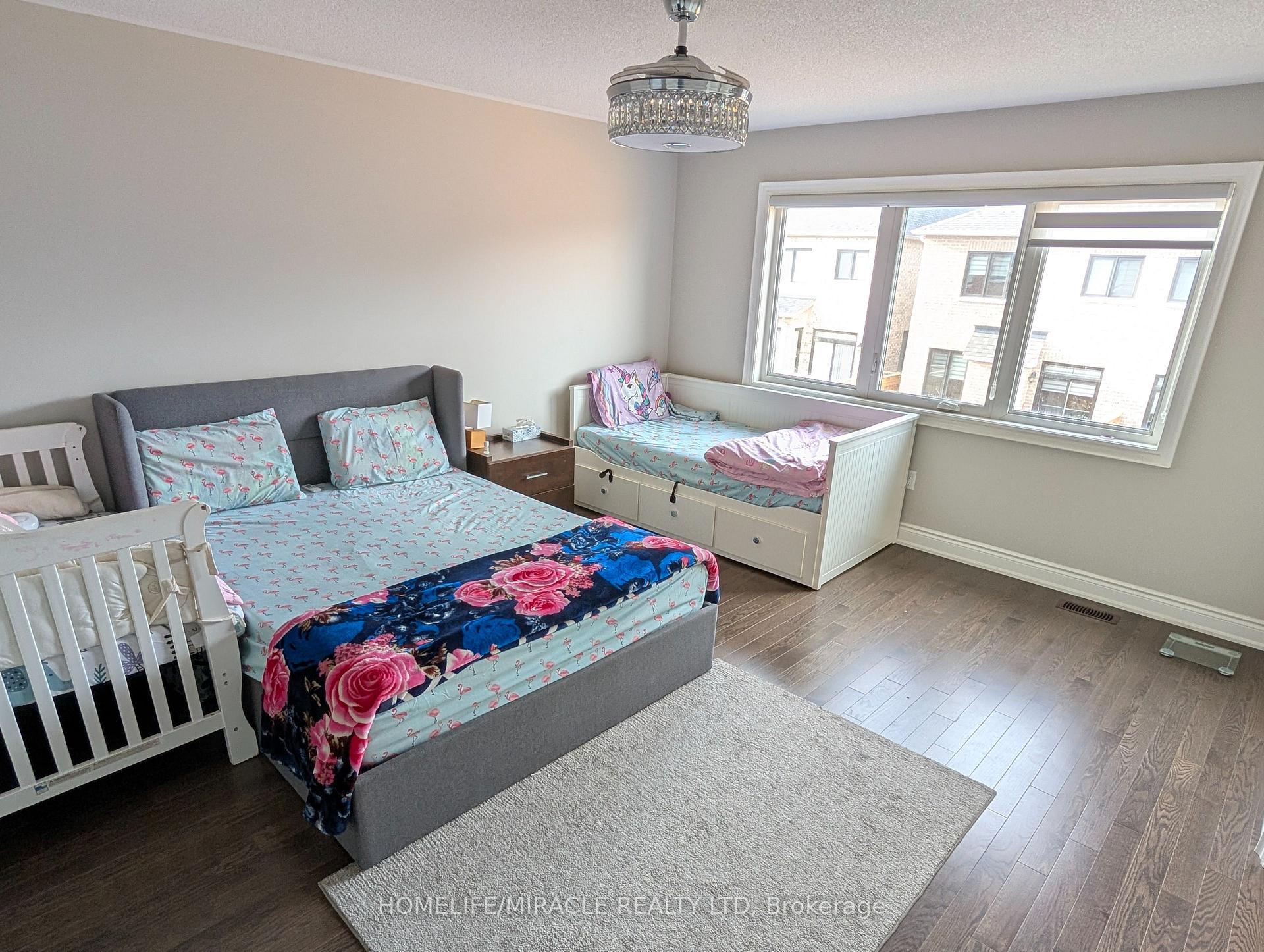 Photo 26 of Unit (Upper), 14 Banner Elk Street, Brampton, Brampton West — HOMEH