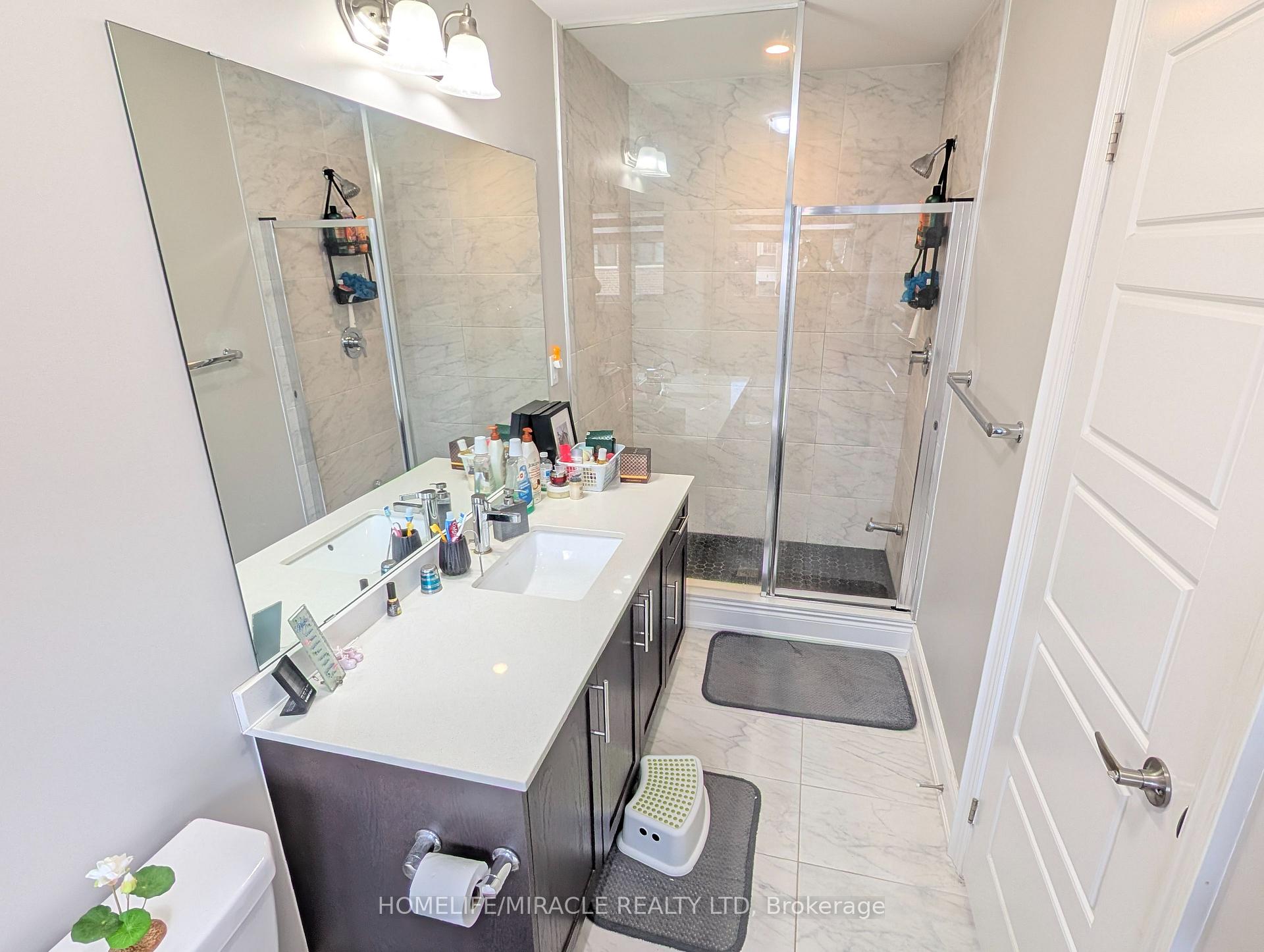 Photo 29 of Unit (Upper), 14 Banner Elk Street, Brampton, Brampton West — HOMEH