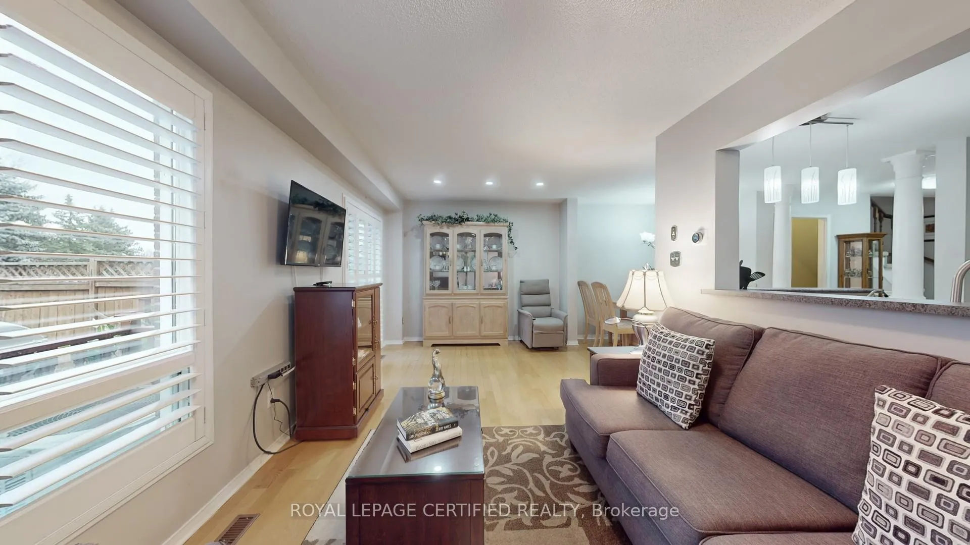 Photo 16 of 6 Alderbrook Place, Caledon, Bolton North — HOMEH