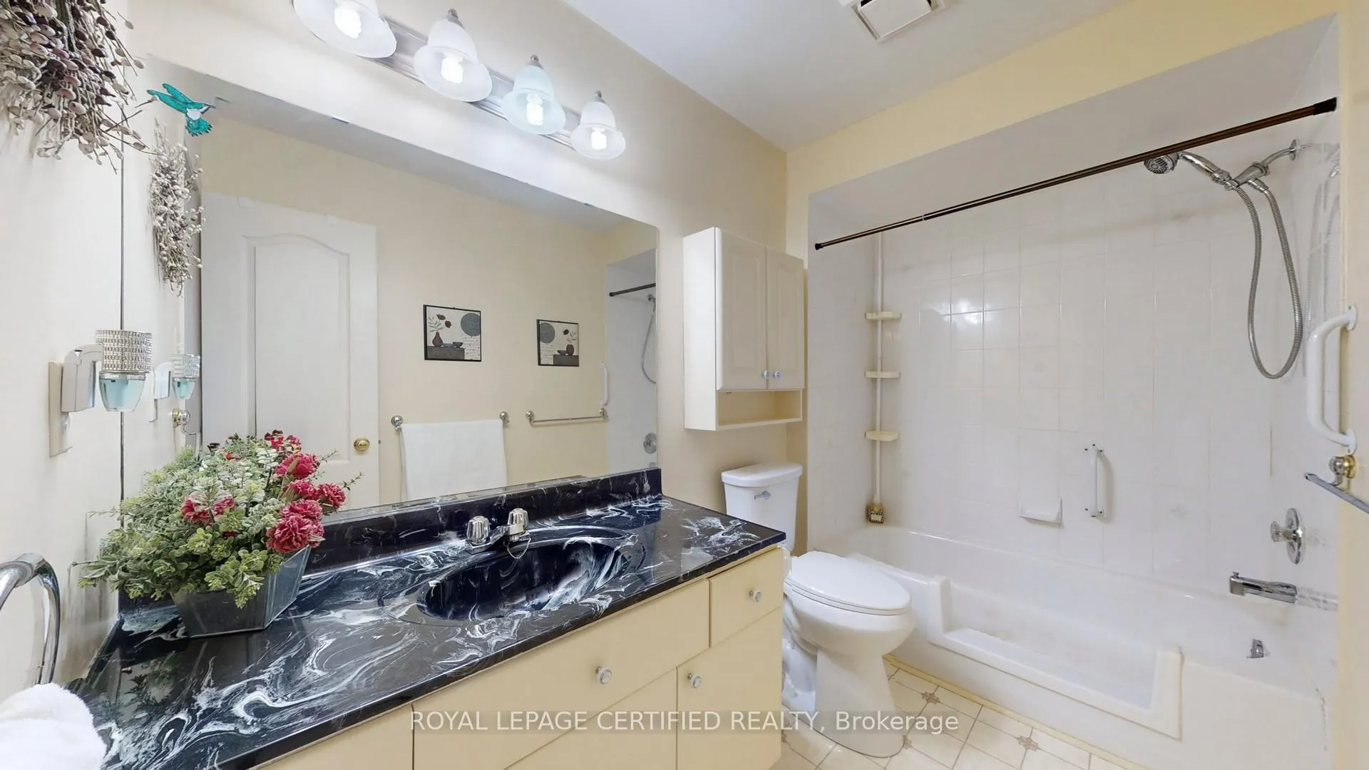 Photo 36 of 6 Alderbrook Place, Caledon, Bolton North — HOMEH