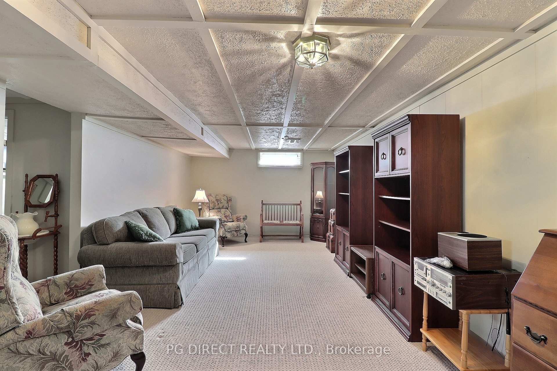 Photo 11 of 45 Locke Avenue S, St. Thomas — HOMEH