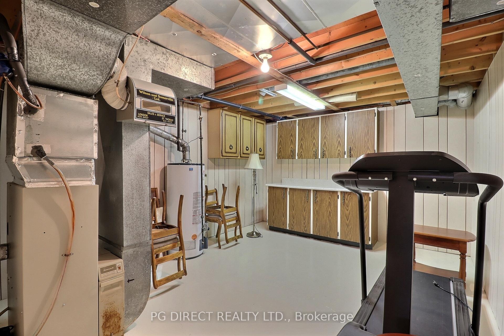 Photo 15 of 45 Locke Avenue S, St. Thomas — HOMEH