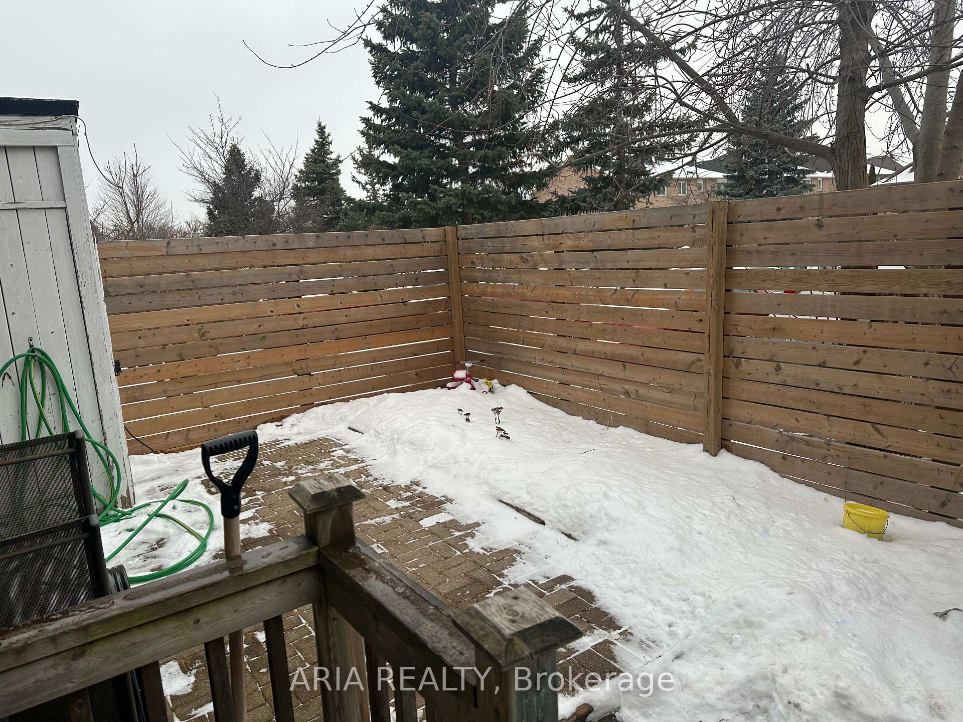 Photo 2 of 192 Pressed Brick Drive, Brampton, Brampton North — HOMEH