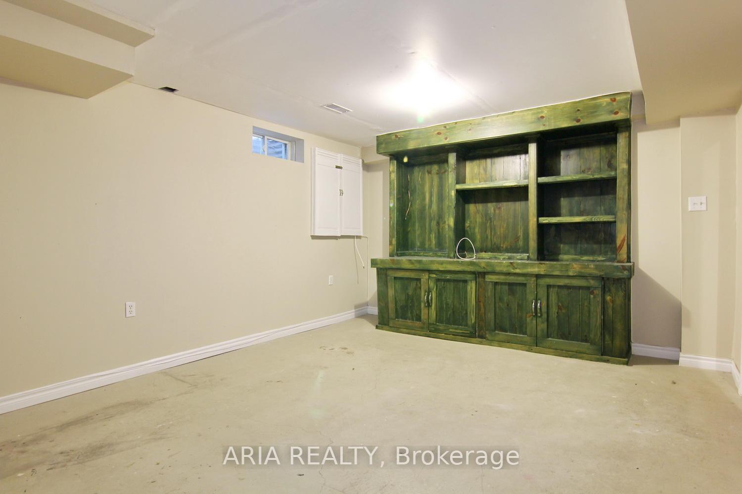 Photo 18 of 192 Pressed Brick Drive, Brampton, Brampton North — HOMEH