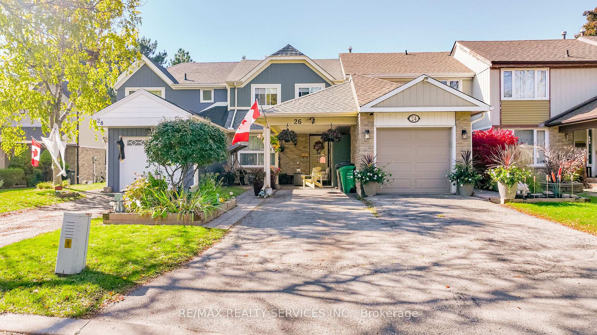Front of 26 Candlewood Court