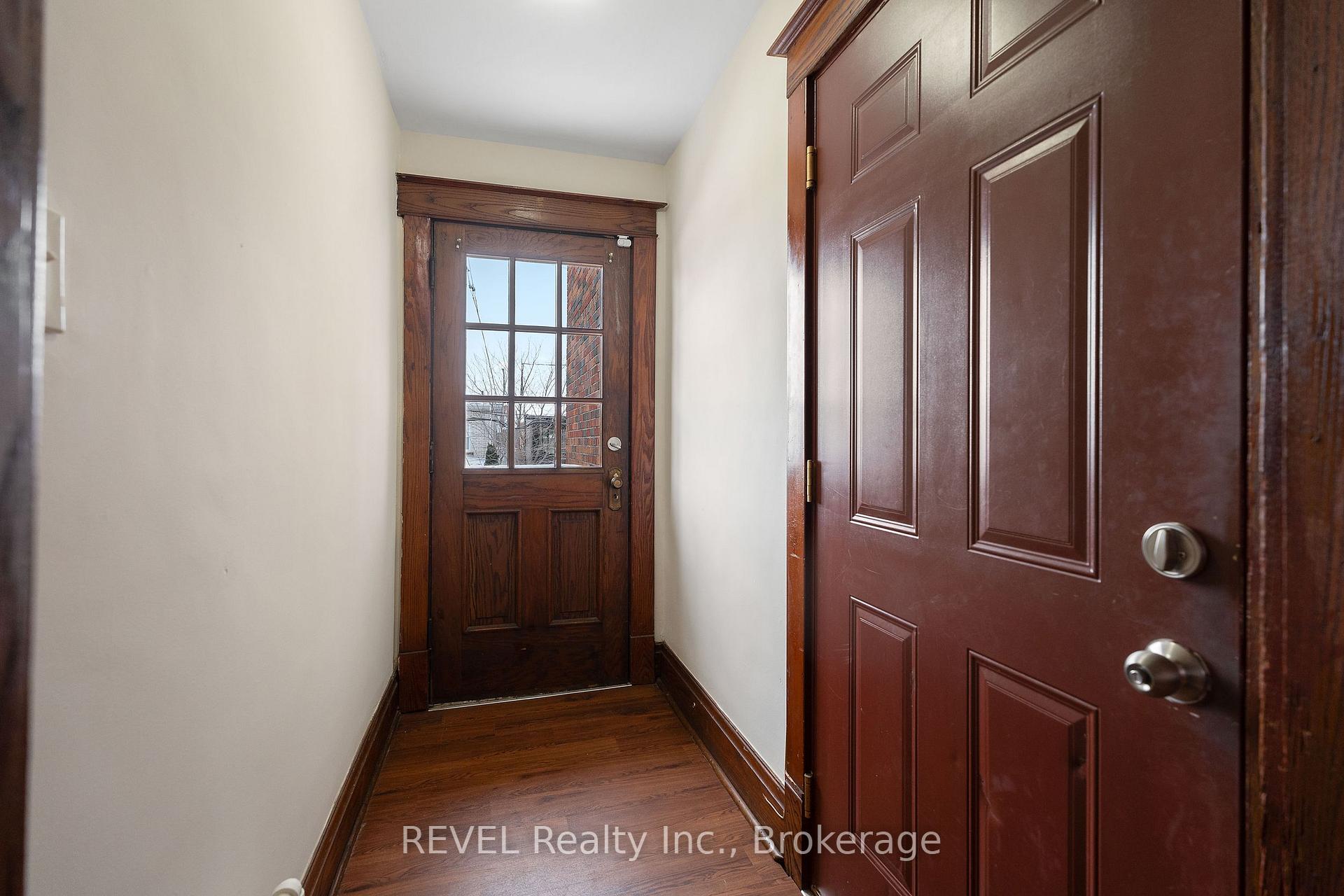 Photo 9 of Unit Upper, 1 Duke Street, St. Catharines, Downtown — HOMEH