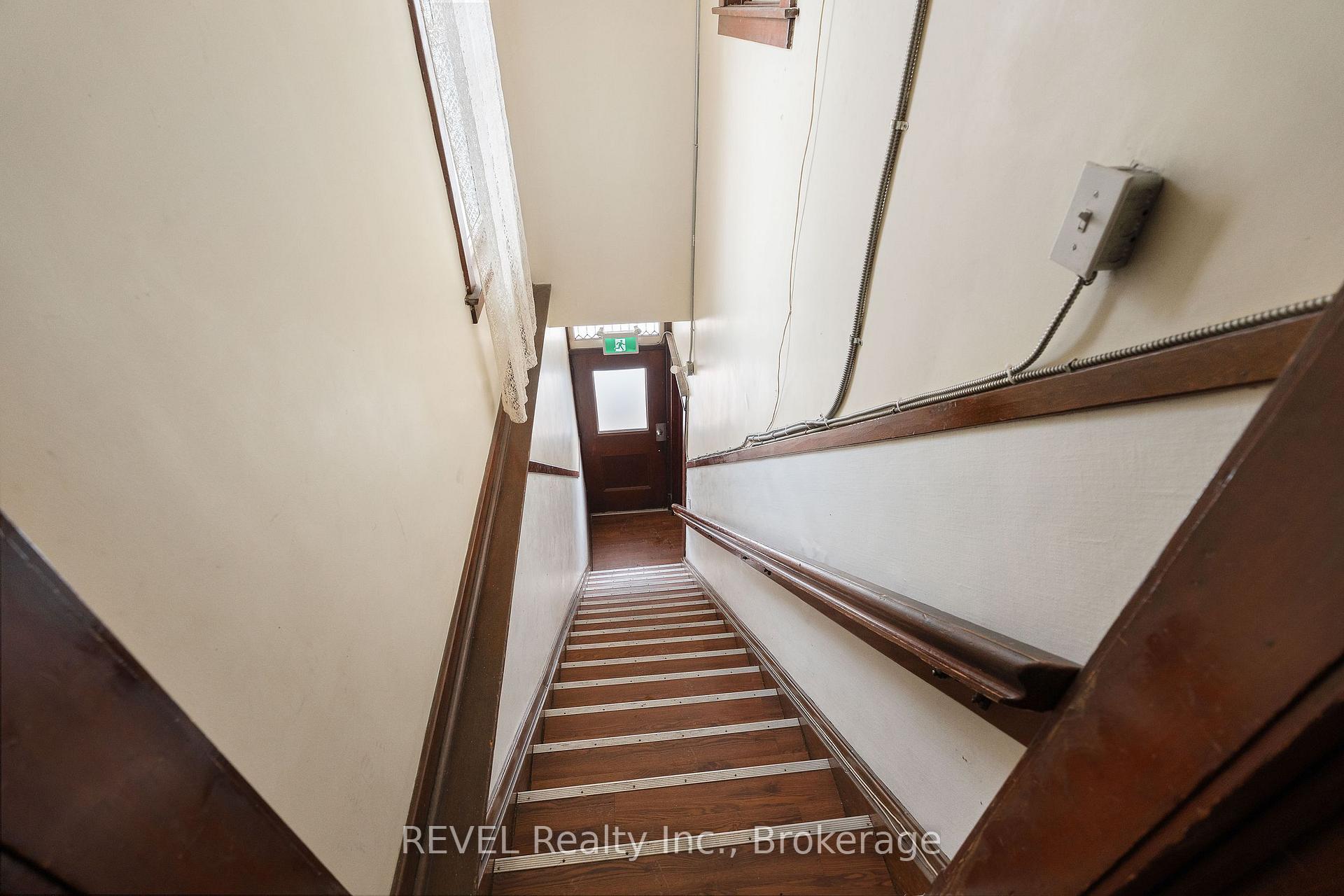 Photo 11 of Unit Upper, 1 Duke Street, St. Catharines, Downtown — HOMEH