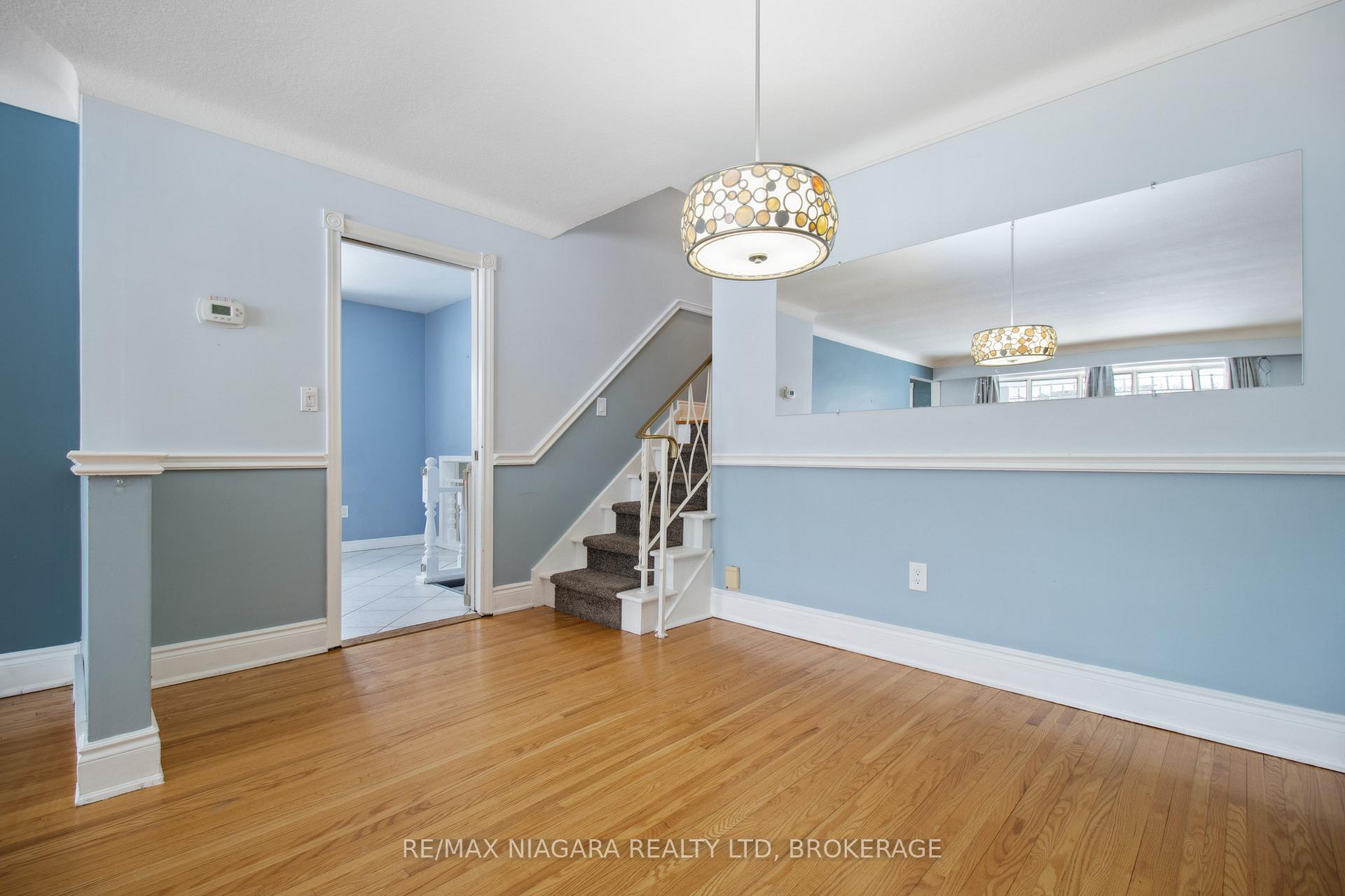 Photo 28 of Unit Unit 1, 34 Leaside Drive, St. Catharines, Carlton/Bunting — HOMEH