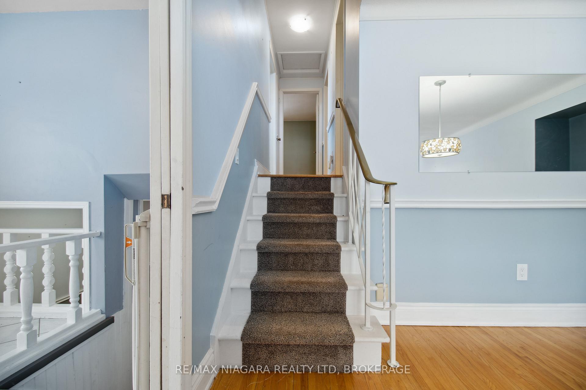 Photo 35 of Unit Unit 1, 34 Leaside Drive, St. Catharines, Carlton/Bunting — HOMEH