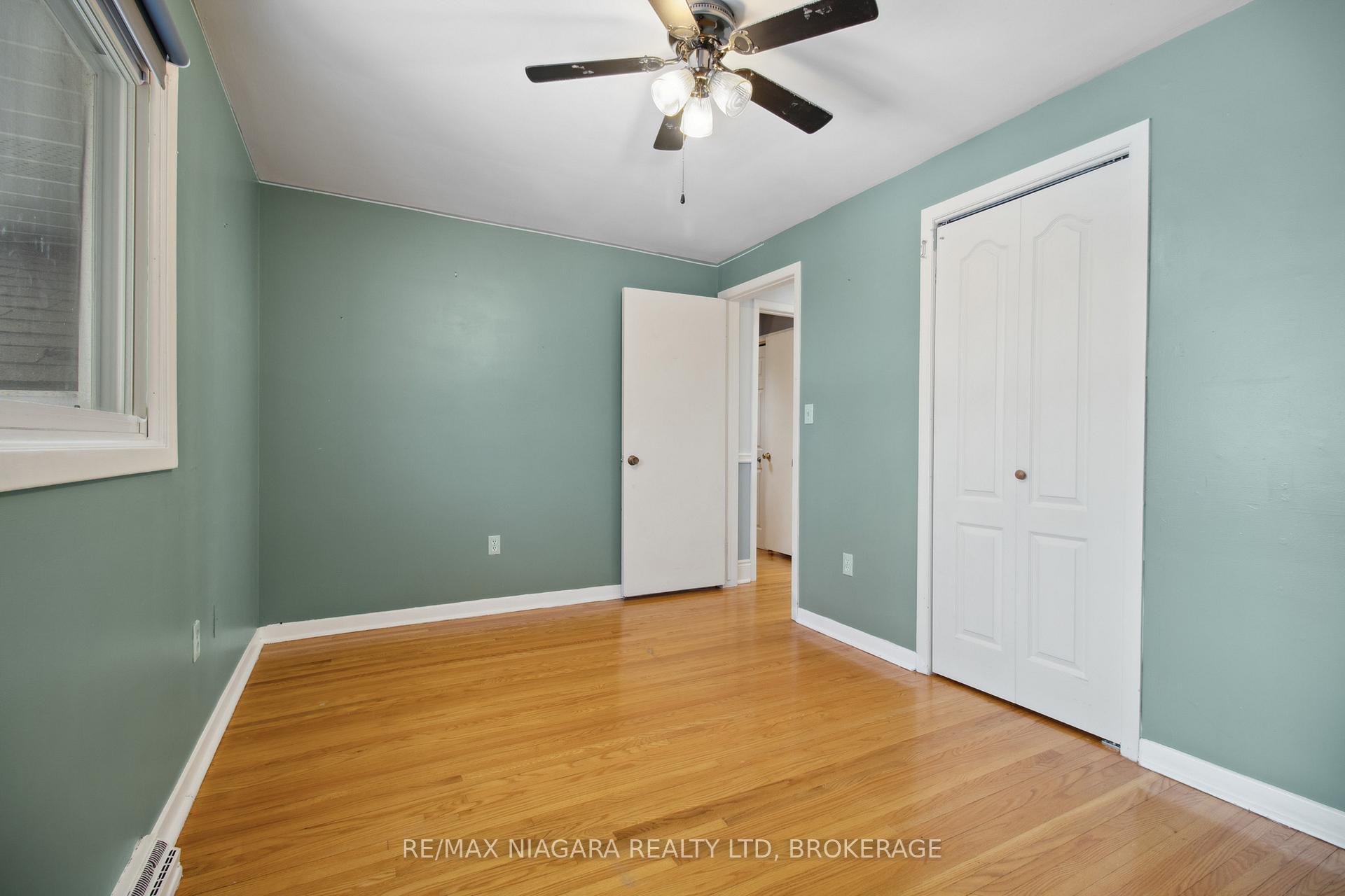 Photo 42 of Unit Unit 1, 34 Leaside Drive, St. Catharines, Carlton/Bunting — HOMEH