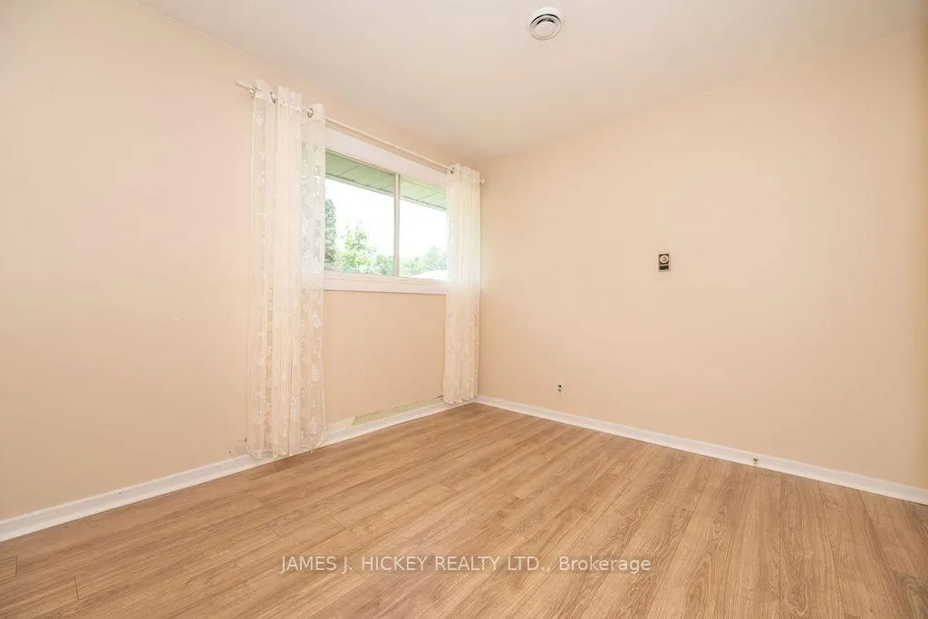 Photo 19 of 28 Lasalle Drive, Deep River — HOMEH
