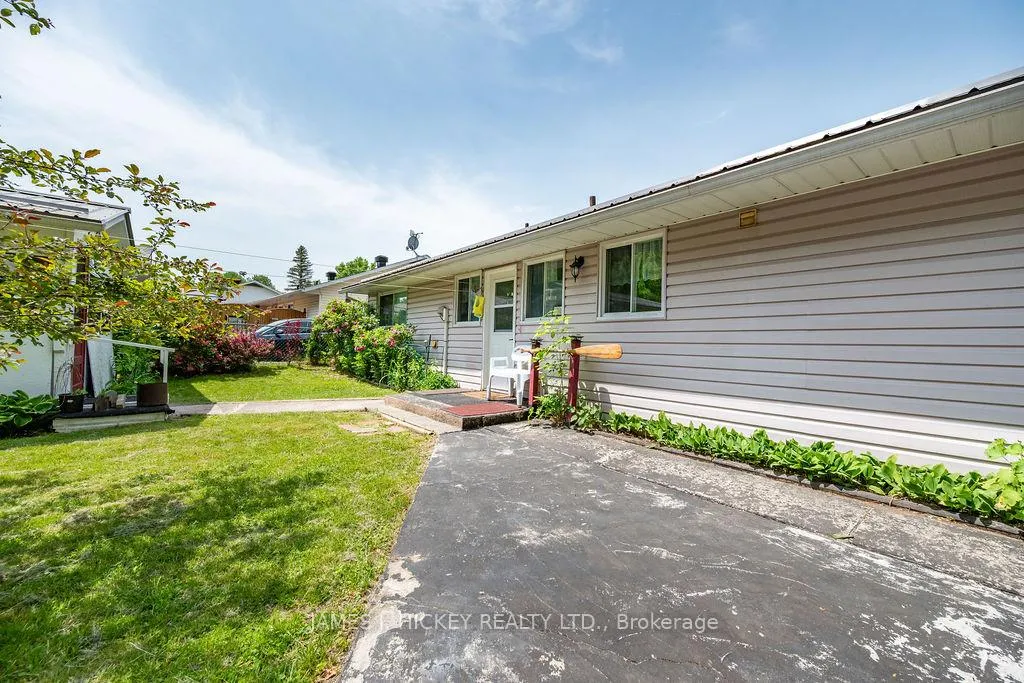 Photo 32 of 28 Lasalle Drive, Deep River — HOMEH