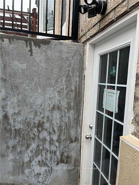 Photo 15 of Unit Bsmt, 24 Leopard Gate, Brampton, Sandringham-Wellington — HOMEH