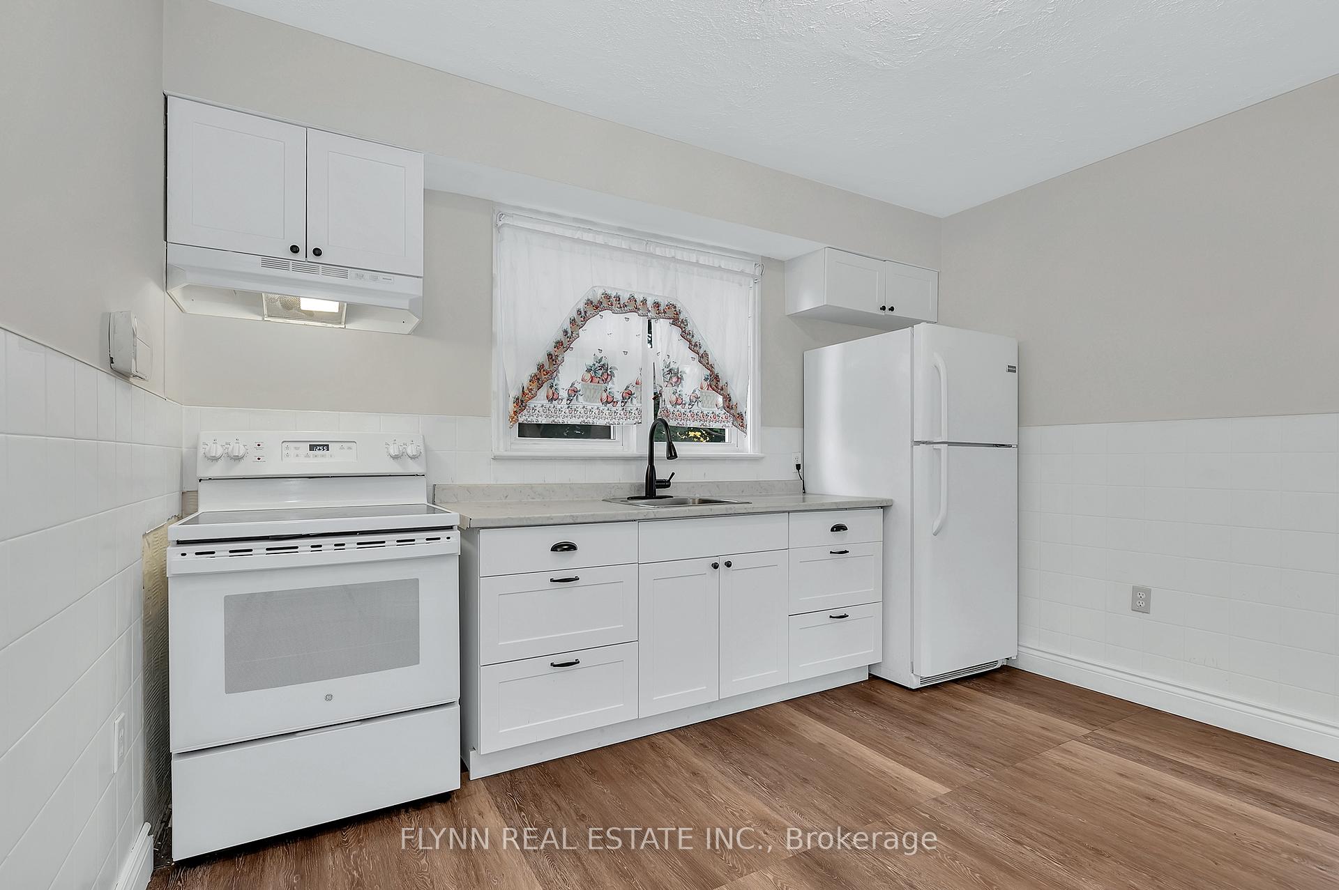 Photo 9 of Unit 2, 226 Westchester Avenue, St. Catharines, Oakdale — HOMEH
