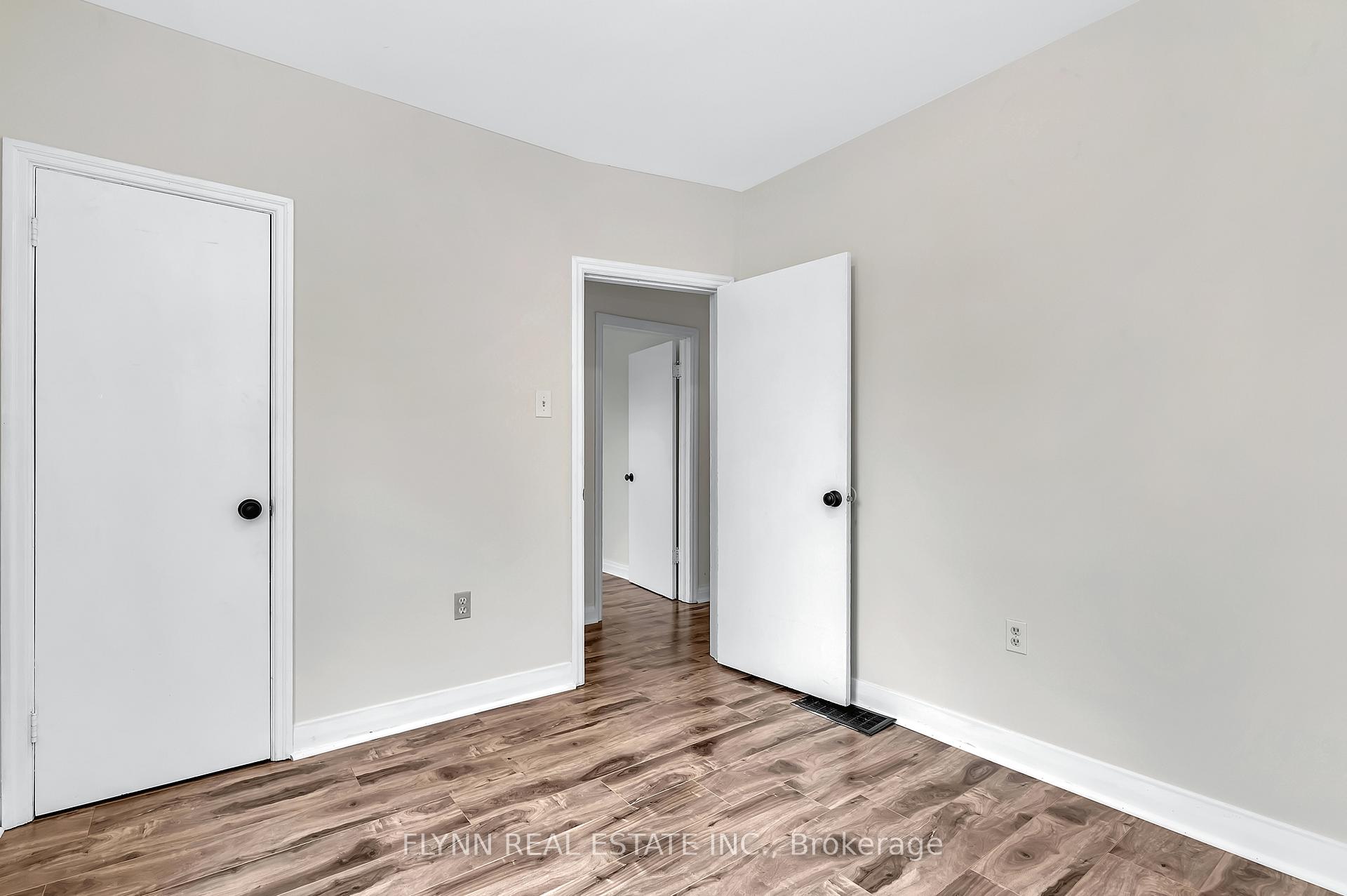 Photo 10 of Unit 2, 226 Westchester Avenue, St. Catharines, Oakdale — HOMEH