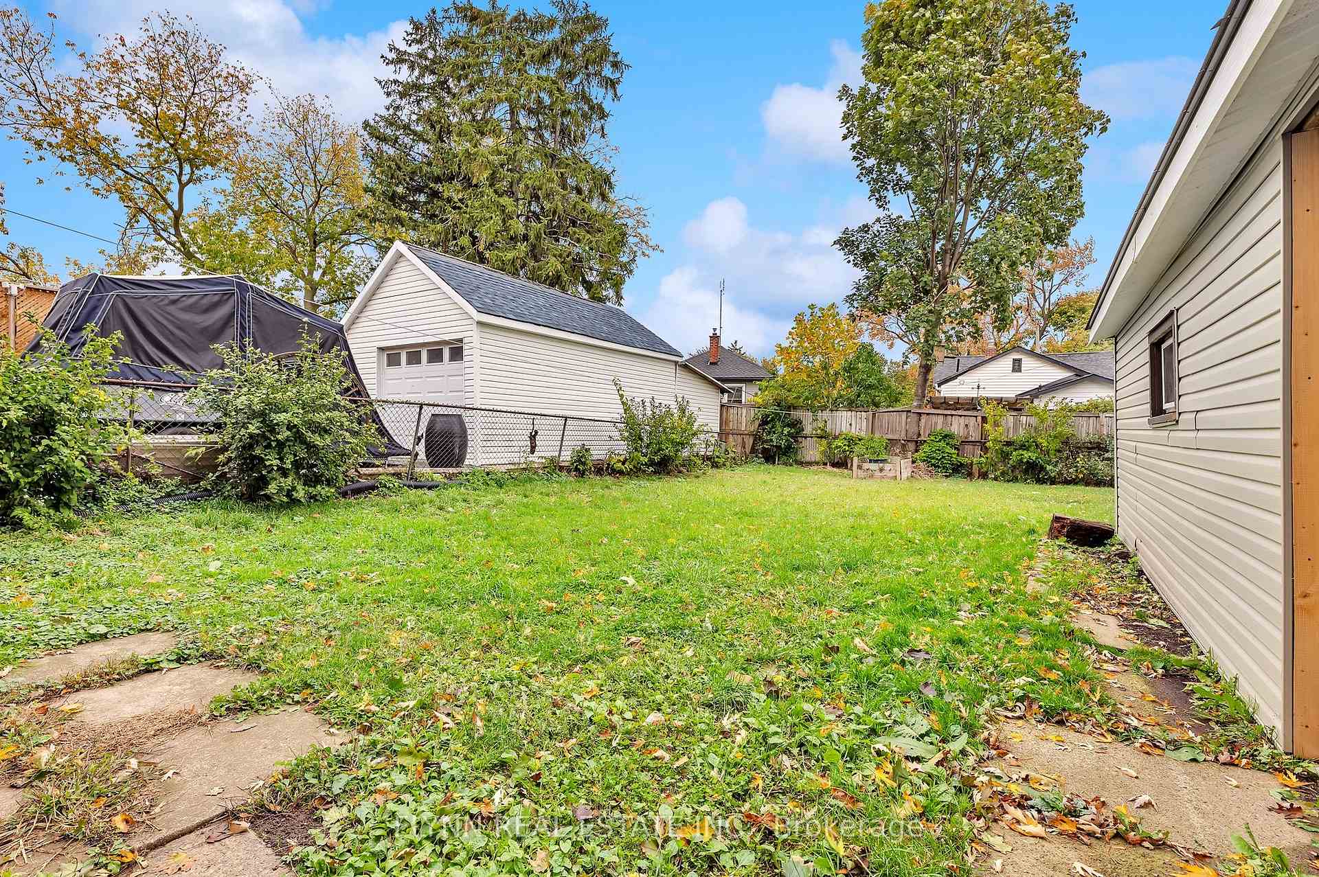 Photo 16 of Unit 2, 226 Westchester Avenue, St. Catharines, Oakdale — HOMEH