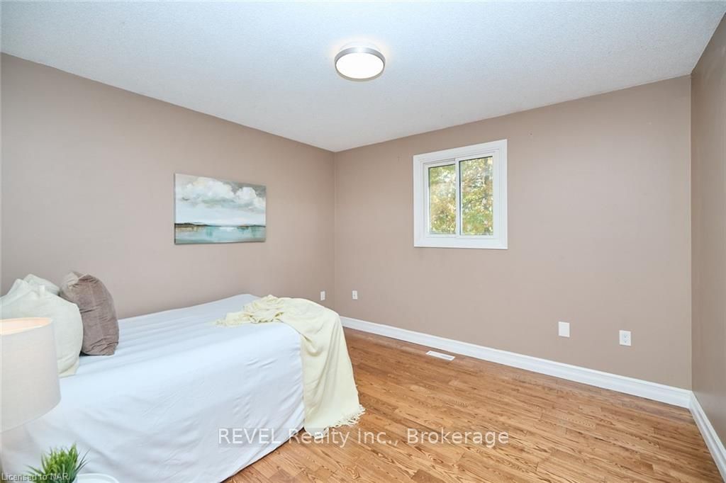 Photo 21 of 110 Strada Boulevard, St. Catharines, Rykert/Vansickle — HOMEH