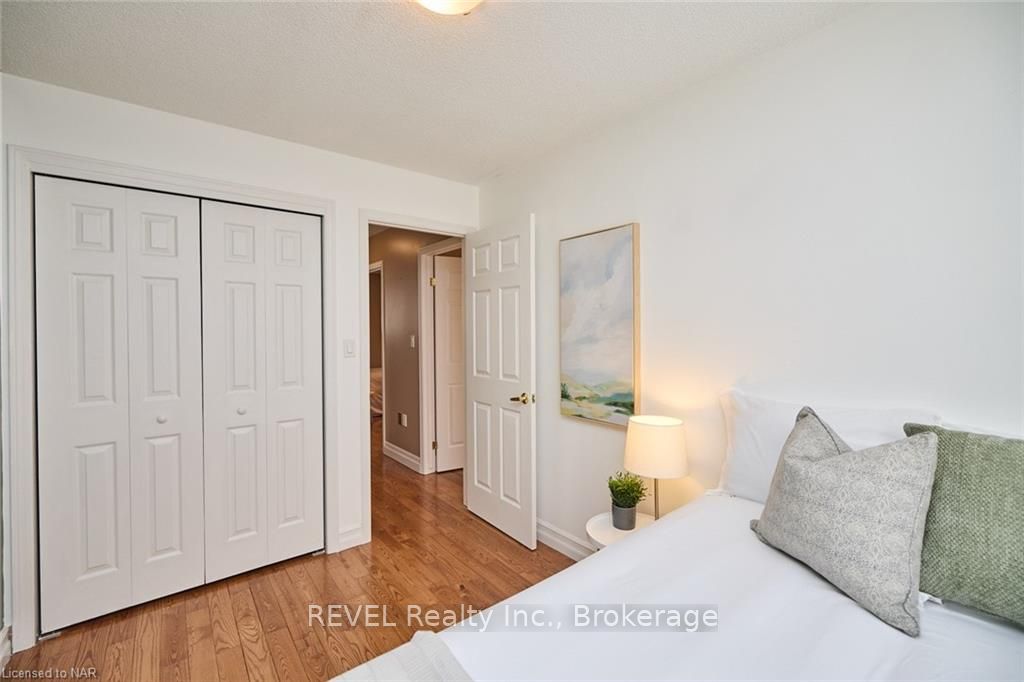 Photo 26 of 110 Strada Boulevard, St. Catharines, Rykert/Vansickle — HOMEH