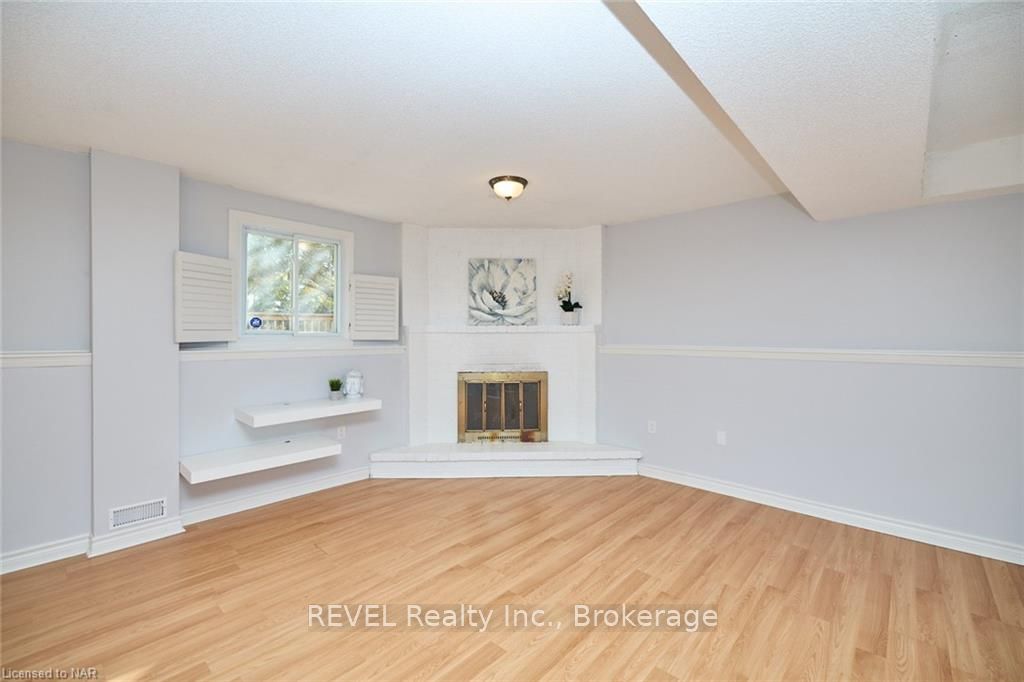 Photo 28 of 110 Strada Boulevard, St. Catharines, Rykert/Vansickle — HOMEH