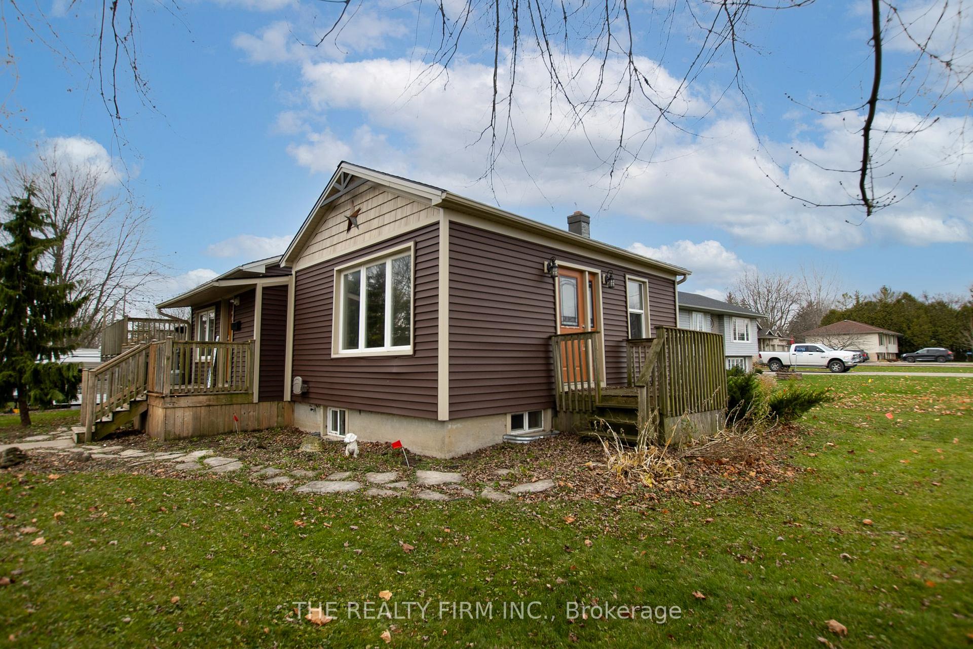 Photo 4 of 11743 Springfield Road, Malahide, Springfield — HOMEH