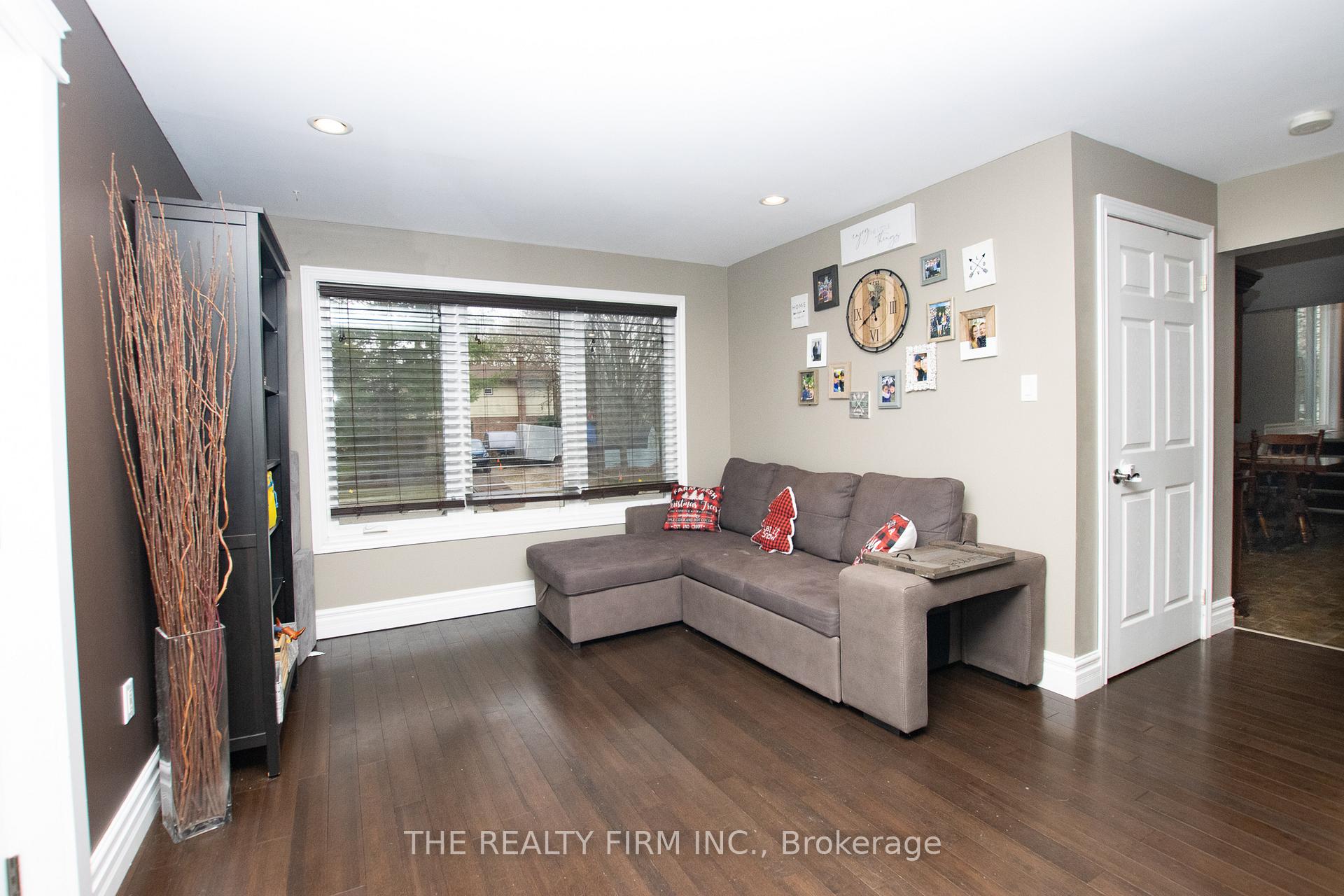 Photo 14 of 11743 Springfield Road, Malahide, Springfield — HOMEH
