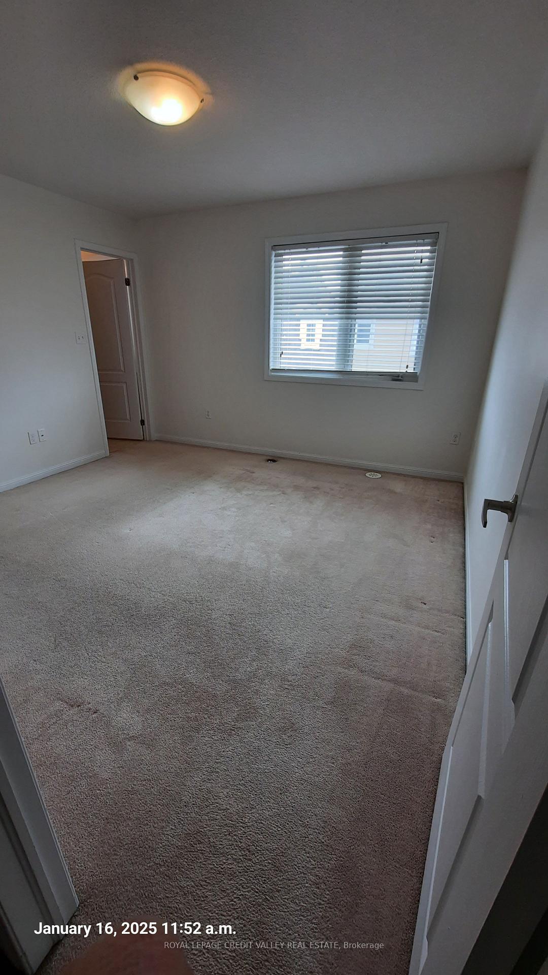Photo 7 of 5 Signature Lane, Brampton, Northwest Brampton — HOMEH