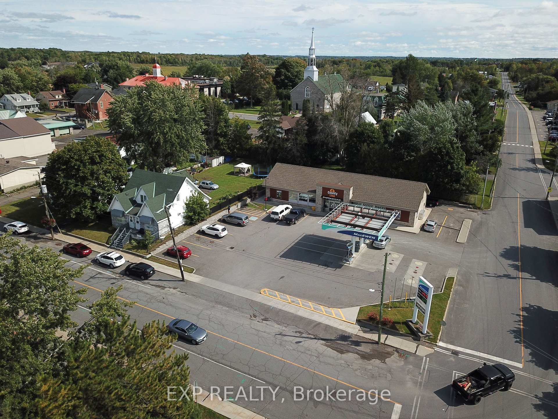 Photo 12 of Unit 104, 261 Longueuil Street, Champlain, L'Orignal — HOMEH
