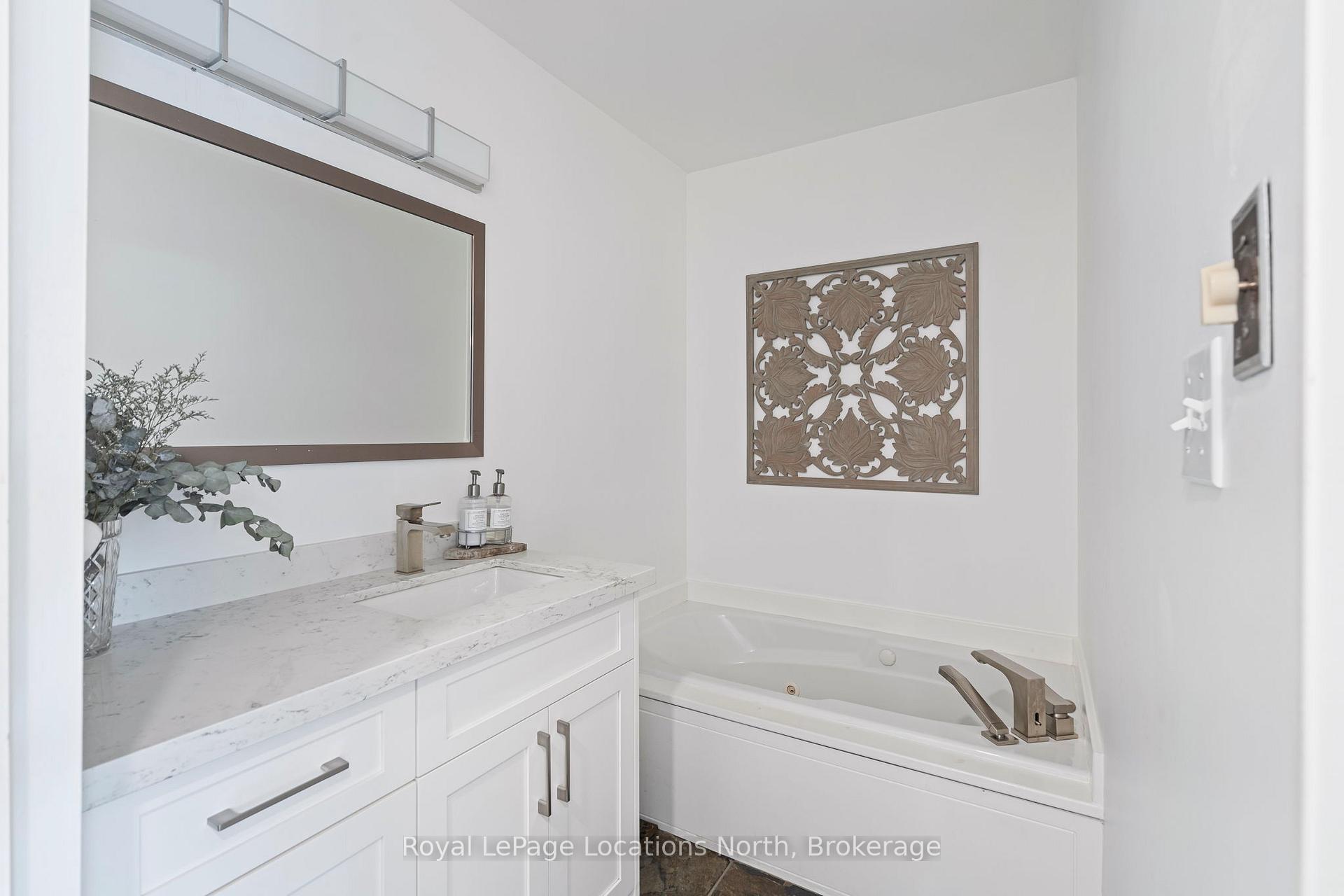 Photo 20 of 60 Lockhart Road, Collingwood — HOMEH