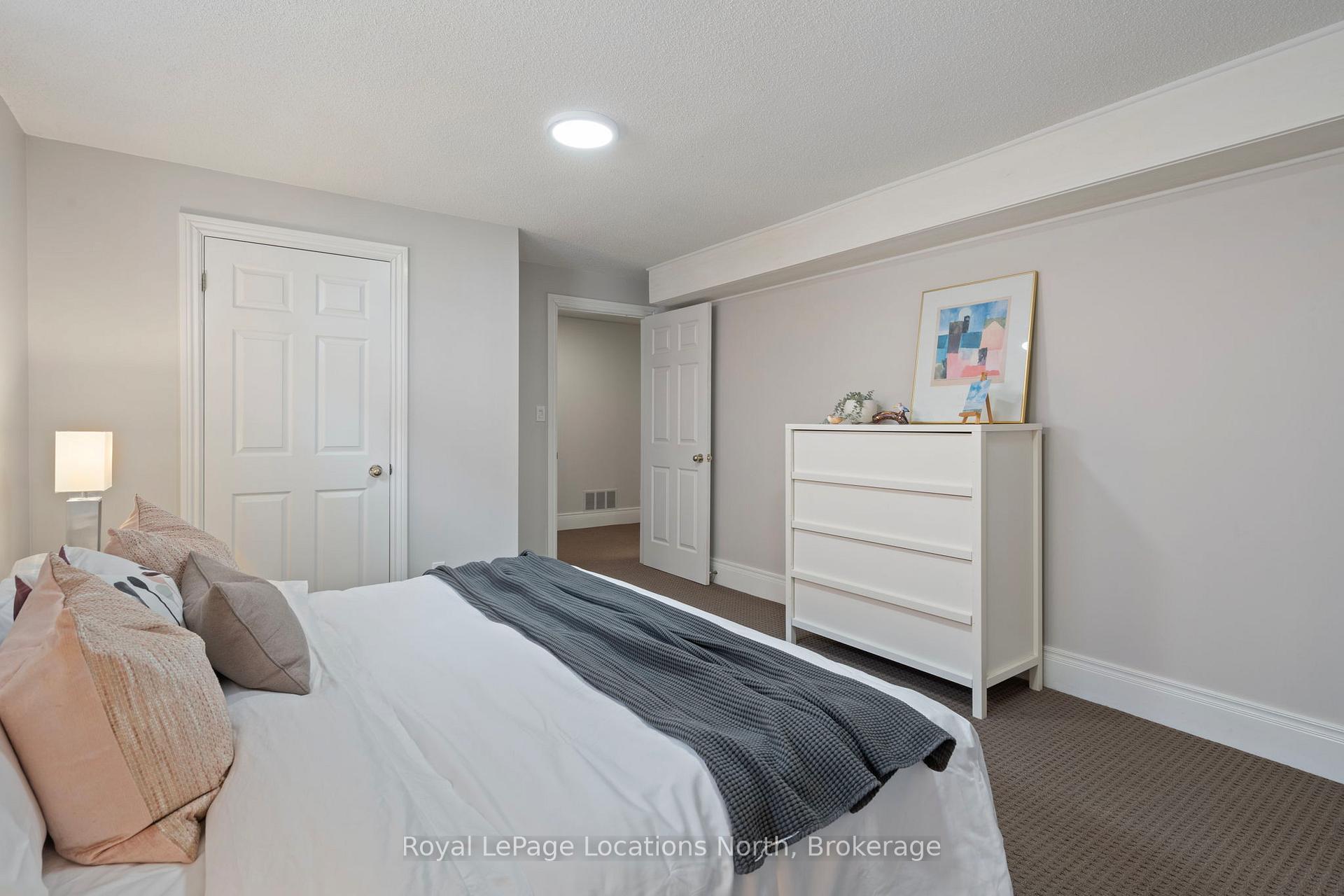 Photo 38 of 60 Lockhart Road, Collingwood — HOMEH